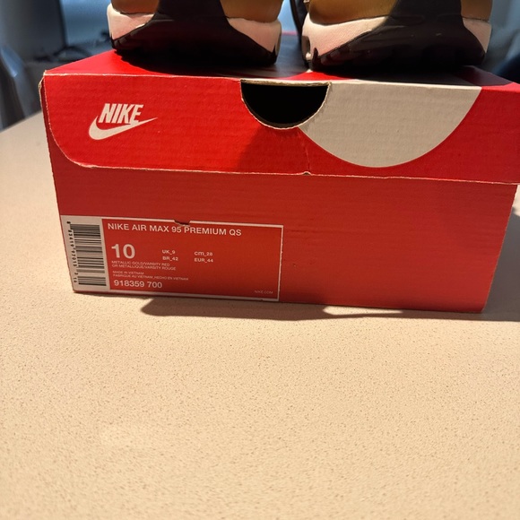 Nike Air Max 95 Premium QS - Picture 2 of 6